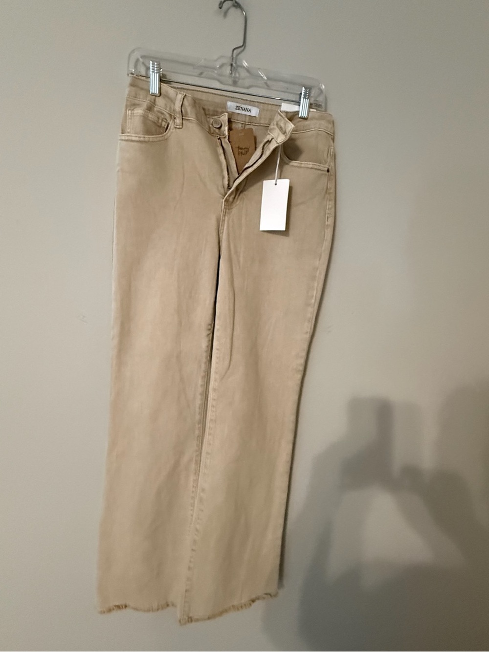 NWT Zenana Outfitters Beige Wide Leg Jeans - Picture 7 of 7